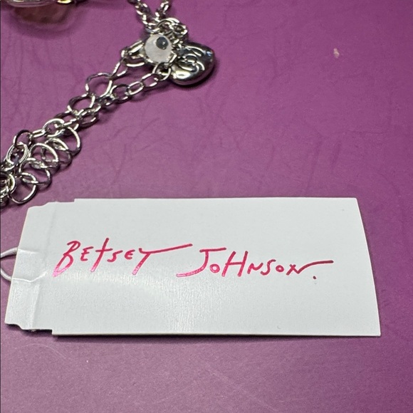 Betsey Johnson Flower Necklace. New! - Picture 6 of 6